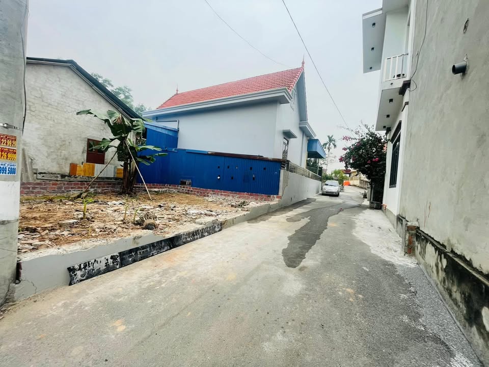 Đất lô góc 60m² mặt đường Đông Sơn giá 1 tỷ - Đầu tư sinh lời ngay!