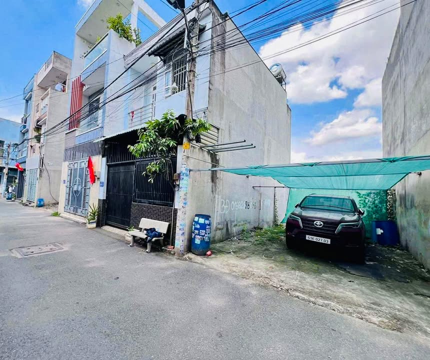 Lô đất thổ cư đường Số 8, Linh Xuân 52m² chỉ 3,6 tỷ - Vị trí trung tâm thuận lợi!