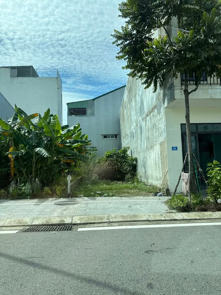 Đất nền Hương Sơ 65m² giá 1.6 tỷ - View trường mầm non, công viên