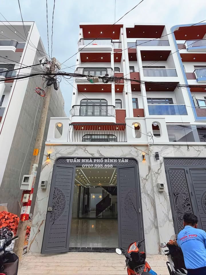 Nhà Bình Tân 84m² giá 7.5 tỷ - Hướng Bắc, ô tô vào tận nhà!