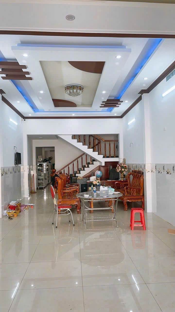 Nhà phố Bảo Lộc 120m² giá 6.5 tỷ - Mặt tiền đường Phạm Ngọc Thạch