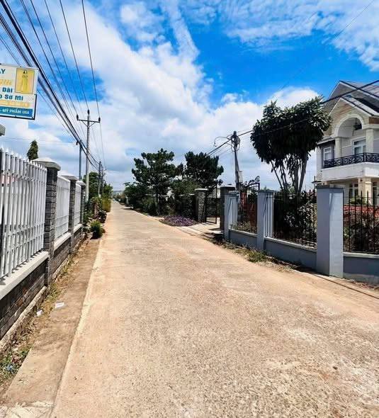 Bán lô đất biệt thự sân vườn 2000m² tại Liên Hiệp, Đức Trọng - Giá chỉ 10 tỷ, cơ hội đầu tư hấp dẫn!