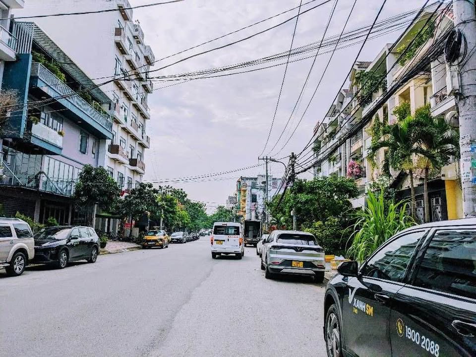 Nhà mặt tiền Phú Thuận 100m² giá 5.2 tỷ - Cơ hội hiếm có!