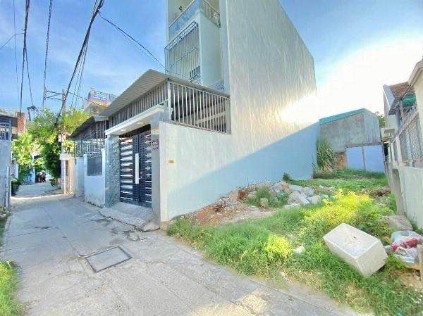 Đất nền hẻm Nguyễn Khuyến Vĩnh Hải 64.7m² giá 2.6 tỷ - Sổ hồng lâu dài!