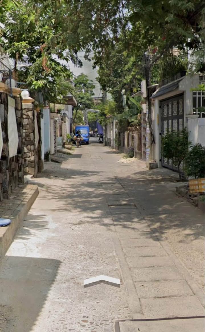 Đất mặt tiền hẻm 141 Nguyễn Du, Quảng Ngãi 110m² giá 1.6 tỷ - Sẵn sàng đầu tư!