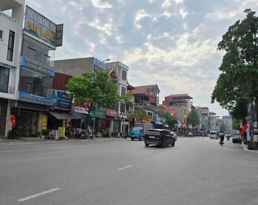 Bán nhà phố mặt đường Trần Hưng Đạo, phường Đại Phúc, Bắc Ninh 68m² - Vị trí đắc địa cho văn phòng công ty