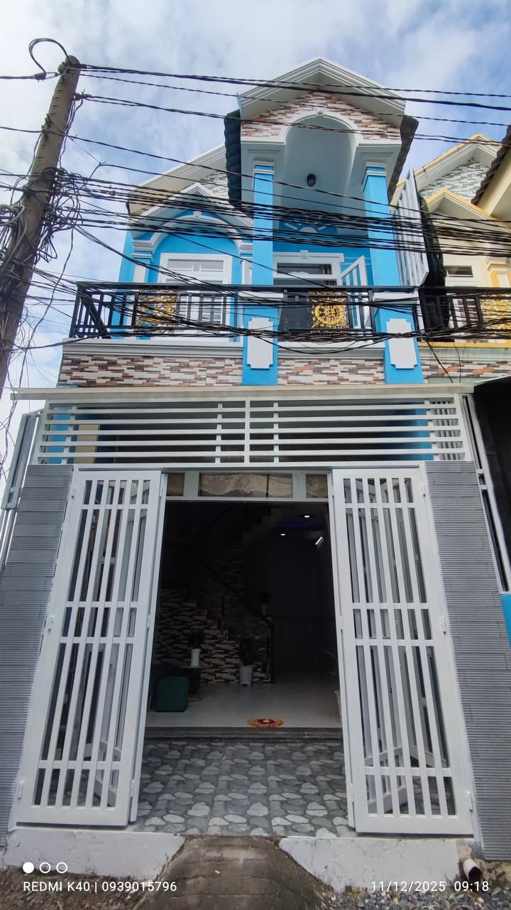 Nhà lầu 2 tầng tại Chợ Đình, Mỹ Hạnh Bắc 40m² giá 830 triệu - Kinh doanh thuận lợi!