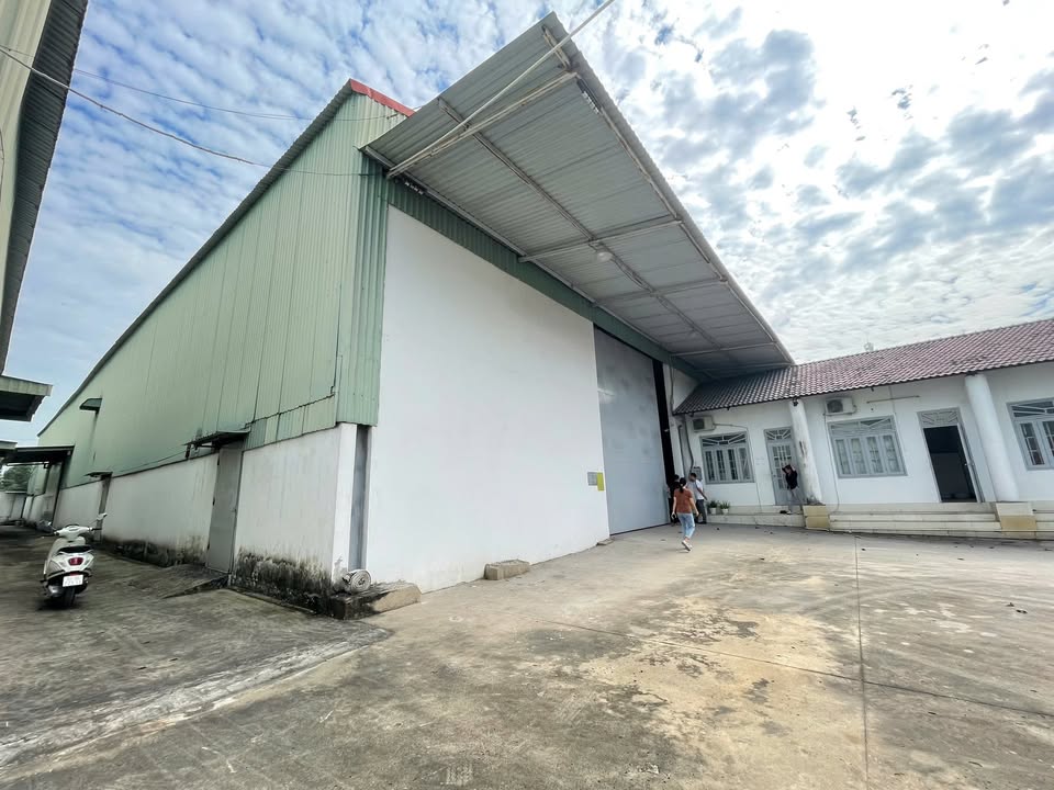 Kho xưởng cho thuê Cần Giuộc Long An 3000m² giá 210 triệu - Sẵn sàng bàn giao ngay!