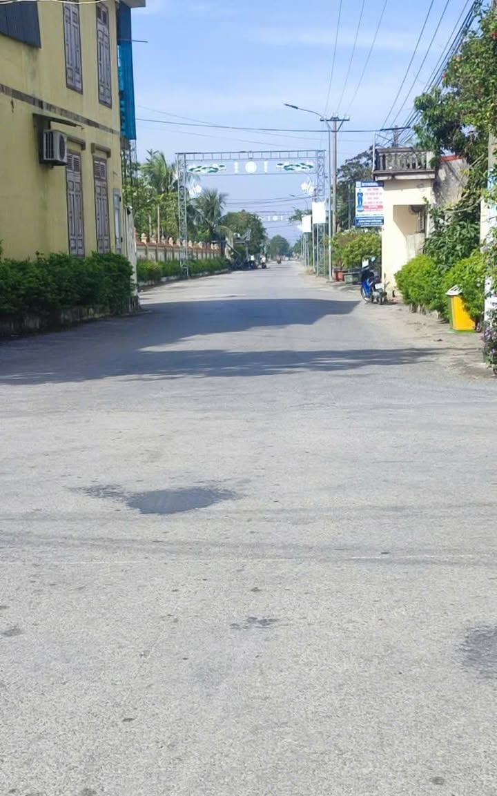 Đất nền kinh doanh Quảng Lưu 161m² giá 1.15 tỷ - Vị trí đắc địa, xả lỗ nhanh!