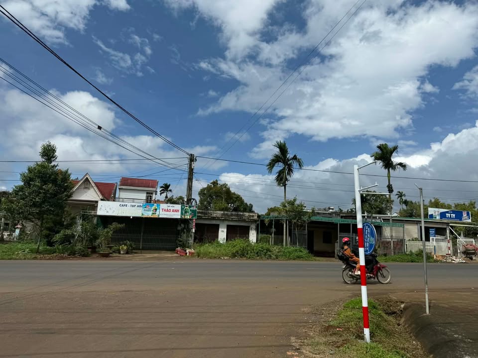 Đất mặt tiền Phạm Hồng Thái, Buôn Hồ 450m² giá 1.5 tỷ - Cơ hội đầu tư lý tưởng!