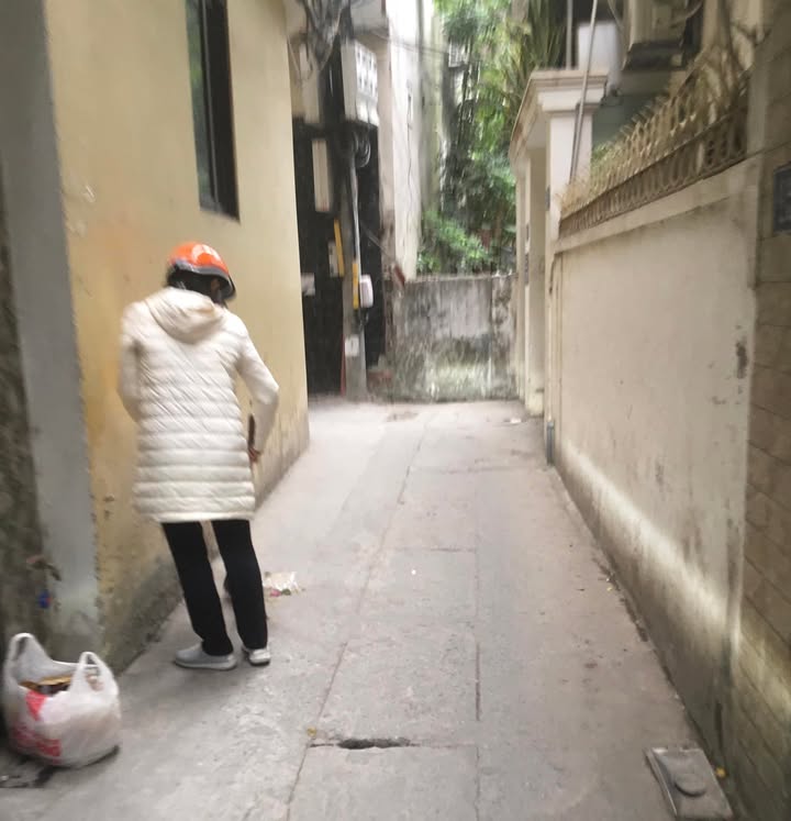 Nhà 5 tầng mặt tiền 4.5m đường Nguyễn Trãi 44m² giá 5.4 tỷ - Sẵn sàng vào ở!