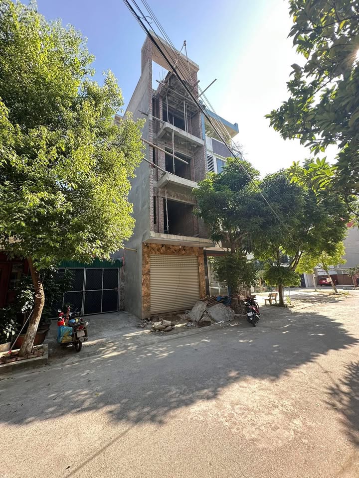 Nhà 4,5 tầng TĐC Trần Lãm, TP. Thái Bình, 71,4m² giá 5x tỷ - Chính chủ bán gấp!