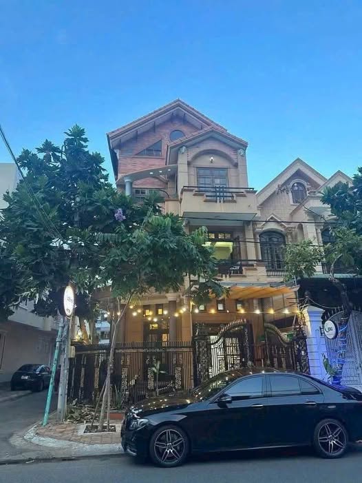 Bán nhà mặt tiền Phan Chu Trinh Vũng Tàu 147m² giá 28 tỷ - Căn góc hiếm có