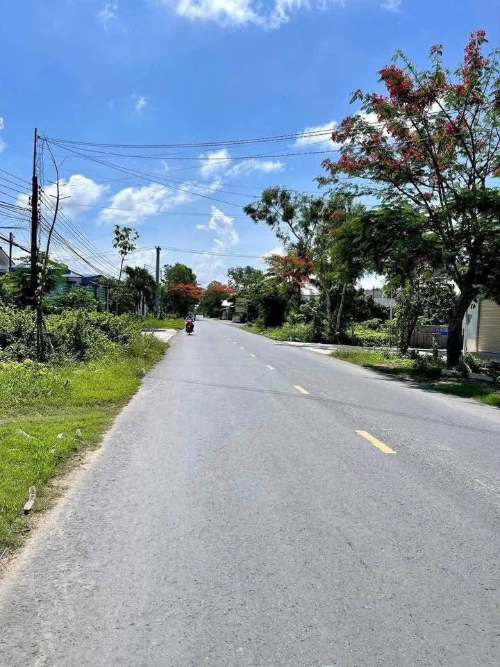 Đất nền mặt tiền đường Phạm Hùng, TP Sóc Trăng 171m² giá 1.25 tỷ - Cơ hội đầu tư tuyệt vời!