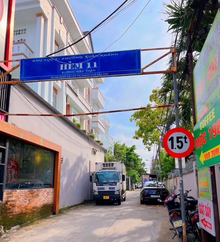 Nhà trệt 2 lầu tại hẻm 11 Mậu Thân - 68.5m² giá 5.999 tỷ - Vị trí trung tâm Cần Thơ!