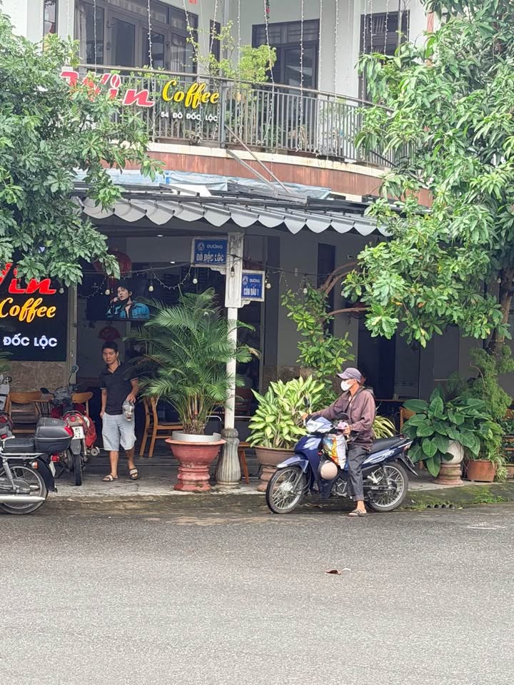 Đất góc Đô Đốc Lộc 145m² giá 10.2 tỷ - Sổ đỏ chính chủ, đầu tư lý tưởng!