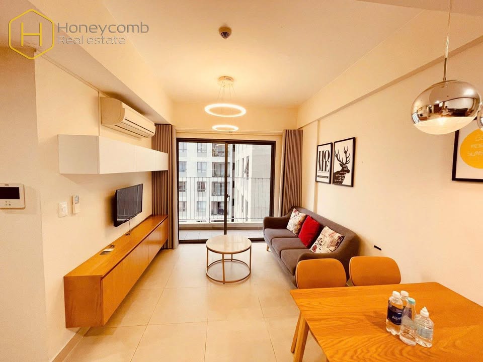 Căn hộ 2 phòng ngủ Masteri Thảo Điền 65m² giá 18 triệu - Nhà trống vào ở ngay!