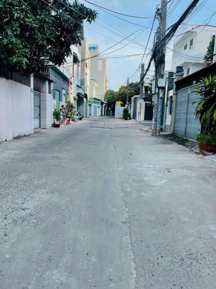 Bán lô đất đường Lê Lợi, P. Thắng Nhì, TP. Vũng Tàu 168m² giá 7.3 tỷ - Tựa núi thoáng mát!