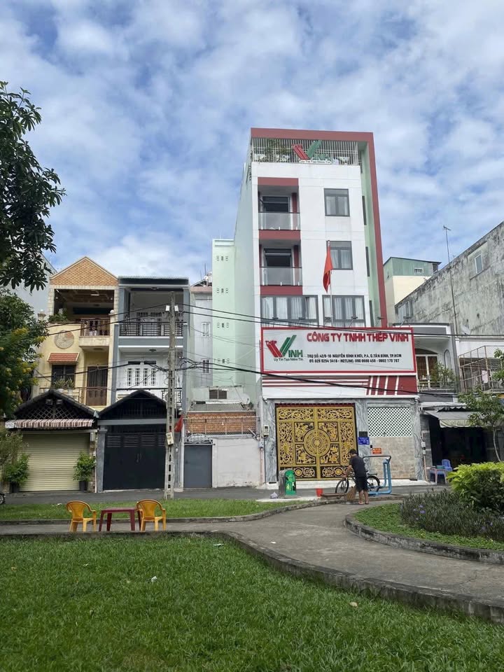 Nhà riêng đường Nguyễn Đình Khơi, Tân Bình 74m² giá 11 tỷ - Tiện xây mới 6 tầng!