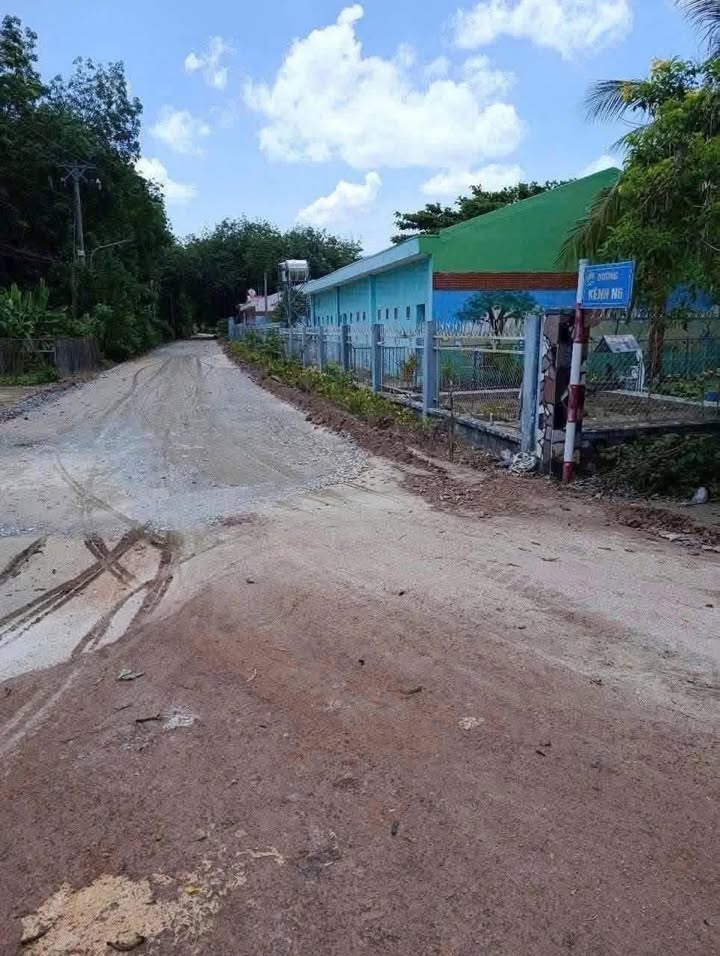 Đất nền Tân Hiệp Phú Giáo 150m² giá 550 triệu - Gần trường học và chợ