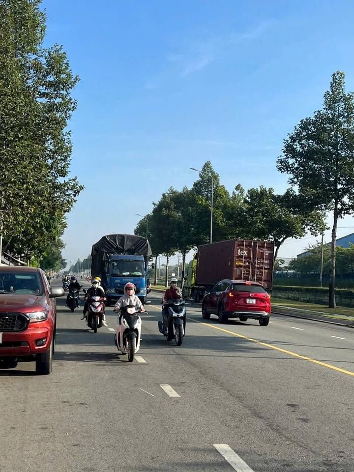 Đất nền 300m² đường D1, Vĩnh Tân, Tân Uyên - Vị trí đắc địa cho đầu tư kinh doanh!