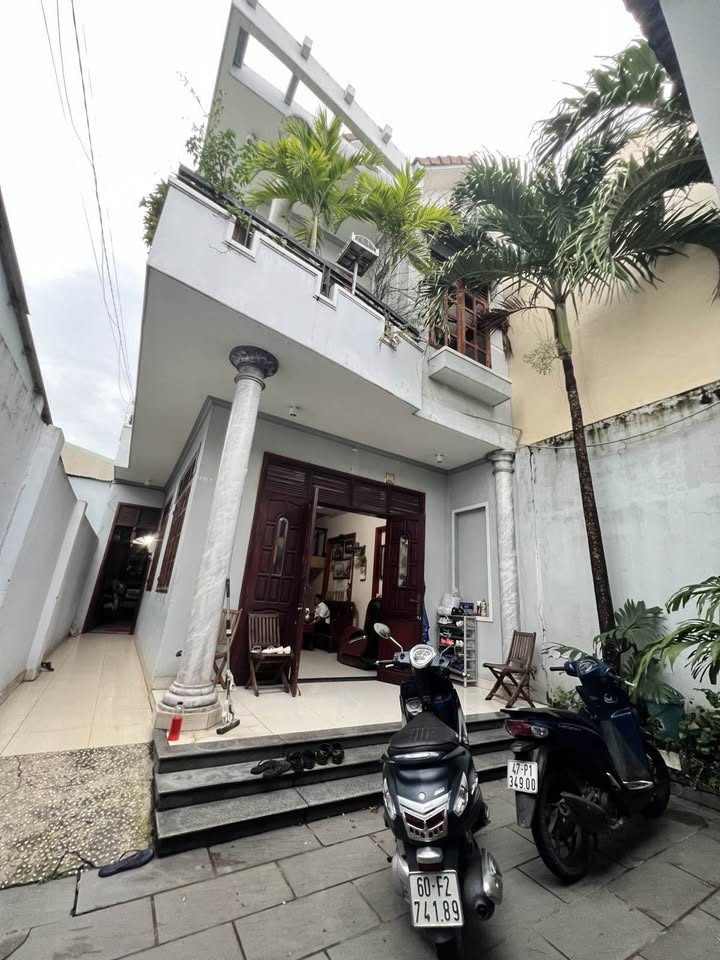 Nhà mặt tiền chợ nhỏ Tân Hiệp Biên Hòa 210m² giá 8.3 tỷ - Kinh doanh cực xung!