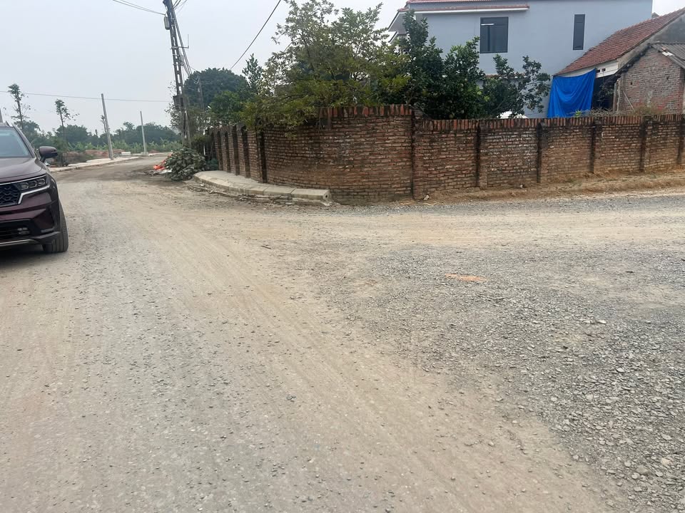 Đất lô góc 110.8m² Trưng Vương, Việt Trì - Giá chỉ 3.7 tỷ, cơ hội đầu tư tuyệt vời!