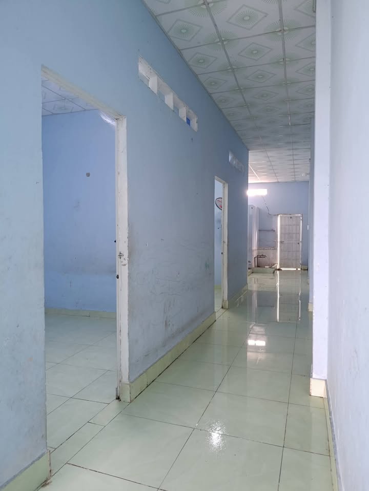 Nhà nguyên căn phường Ninh Thạnh, Tây Ninh 2PN giá 1.8 triệu - Gần trường THCS Bà Đen