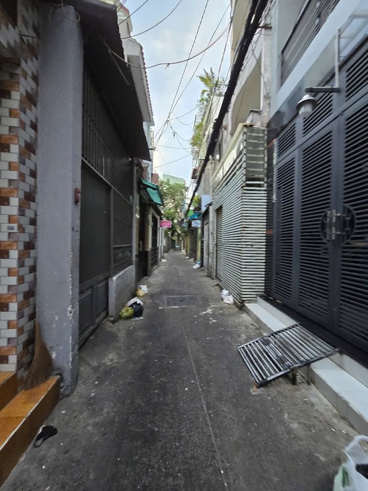 Nhà hẻm thông đường Dương Bá Trạc, Quận 8, 16m², giá 1.73 tỷ - Đầu tư sinh lời ngay!