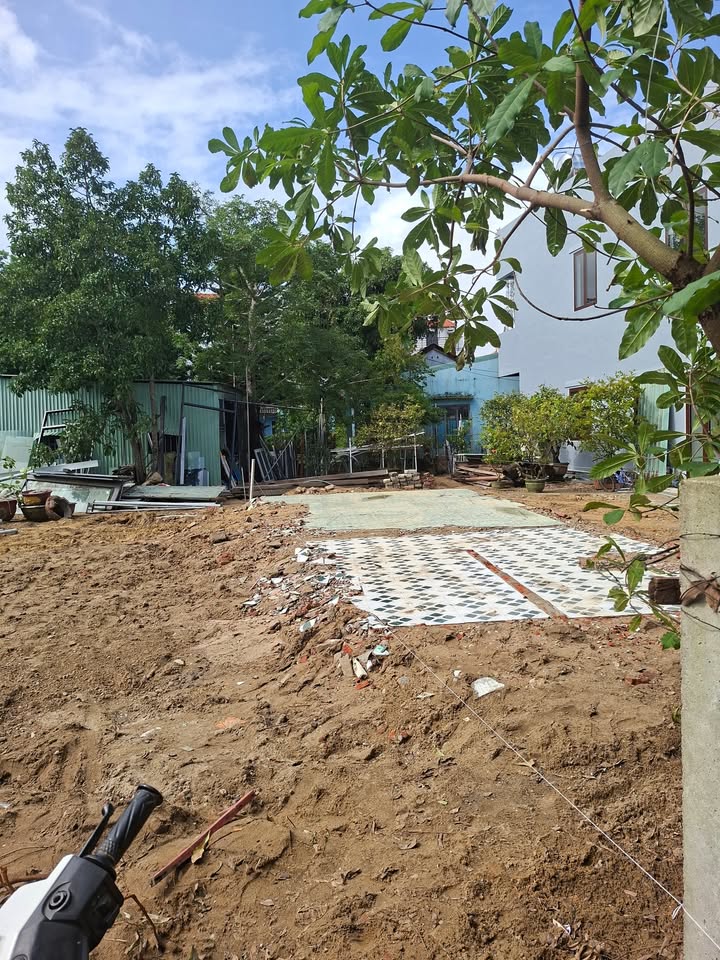 Đất nền Kiệt bê tông Lý Thái Tổ, Đà Nẵng 124m² - Vị trí đắc địa, cao ráo, sạch đẹp!