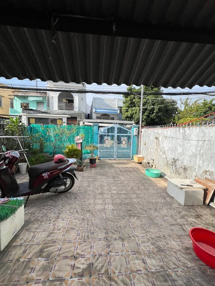 Nhà mặt tiền đường Lê Văn Nhung, P. Mỹ Bình, Long Xuyên 241,7m² - Kinh doanh sầm uất!