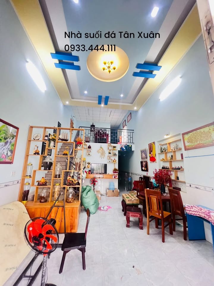 Nhà gác lửng Tân Xuân 240m² giá 1.1 tỷ - Đất trống rộng rãi