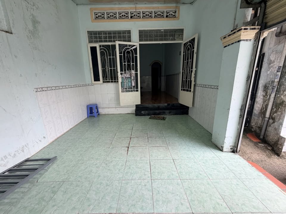 Nhà 2 tầng phường Bình Chiểu 70m² giá 4.2 tỷ - Sổ đỏ chính chủ, gần khu công nghiệp