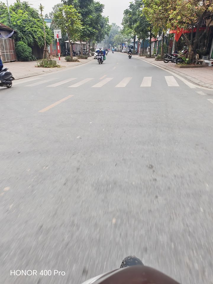 Đất nền chính chủ tại phường Long Biên 200m² - Mặt tiền 16m ô tô tránh