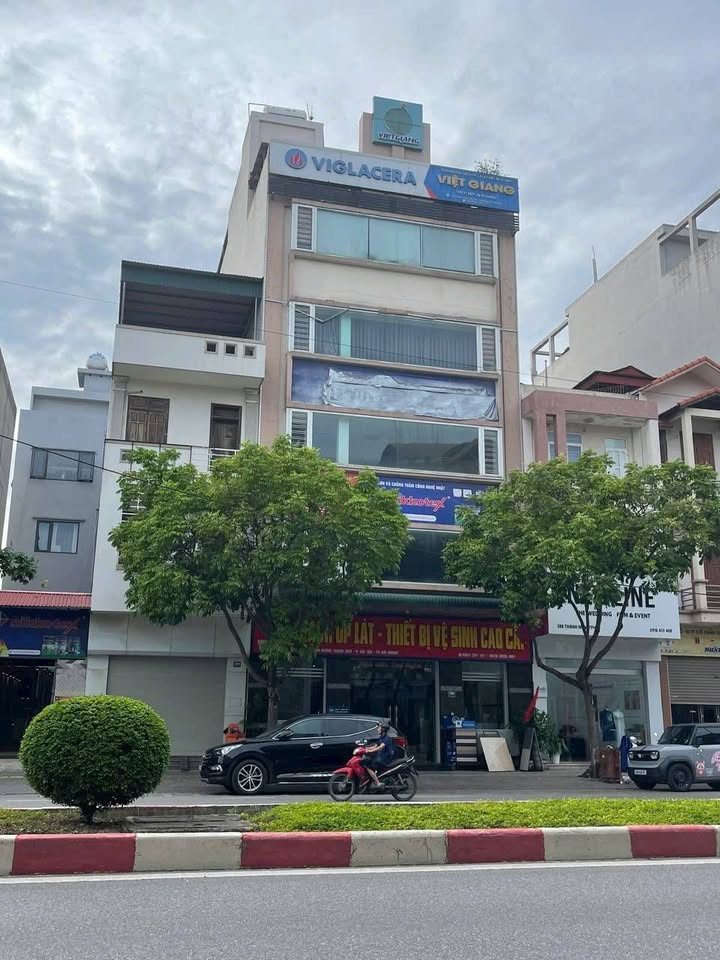 Bán gấp FrontHouse mặt đường Thanh Niên, 163m² giá 22 tỷ - Đầu tư sinh lời cao!