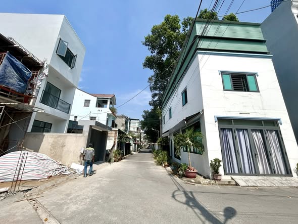 Đất thổ cư 96m² đường 5 Tân Tiến Biên Hòa - Sổ đỏ chính chủ, giá 4.5 tỷ!