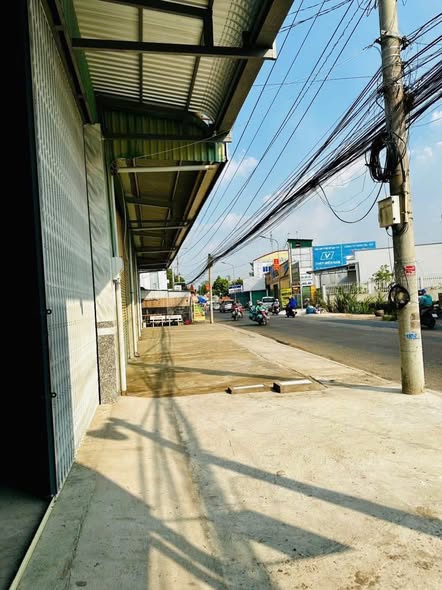 Nhà mặt tiền cho thuê tại xã Cần Đăng 300m² - Vị trí đẹp, tiện kinh doanh!