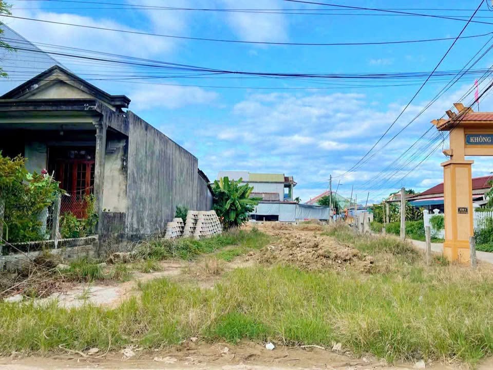 Đất hai mặt tiền Trương Hữu Hoàn, TP. Huế 210m² - Giá tốt thương lượng!