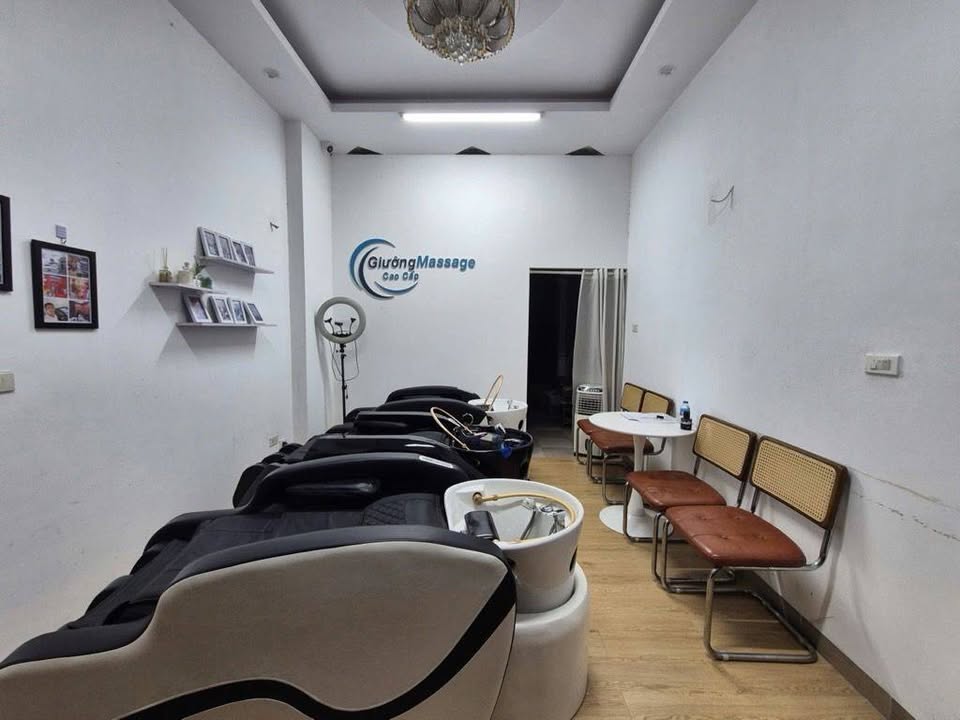 Nhà FrontHouse Văn Điển 40m² giá 14 tỷ - Kinh doanh đỉnh cao!