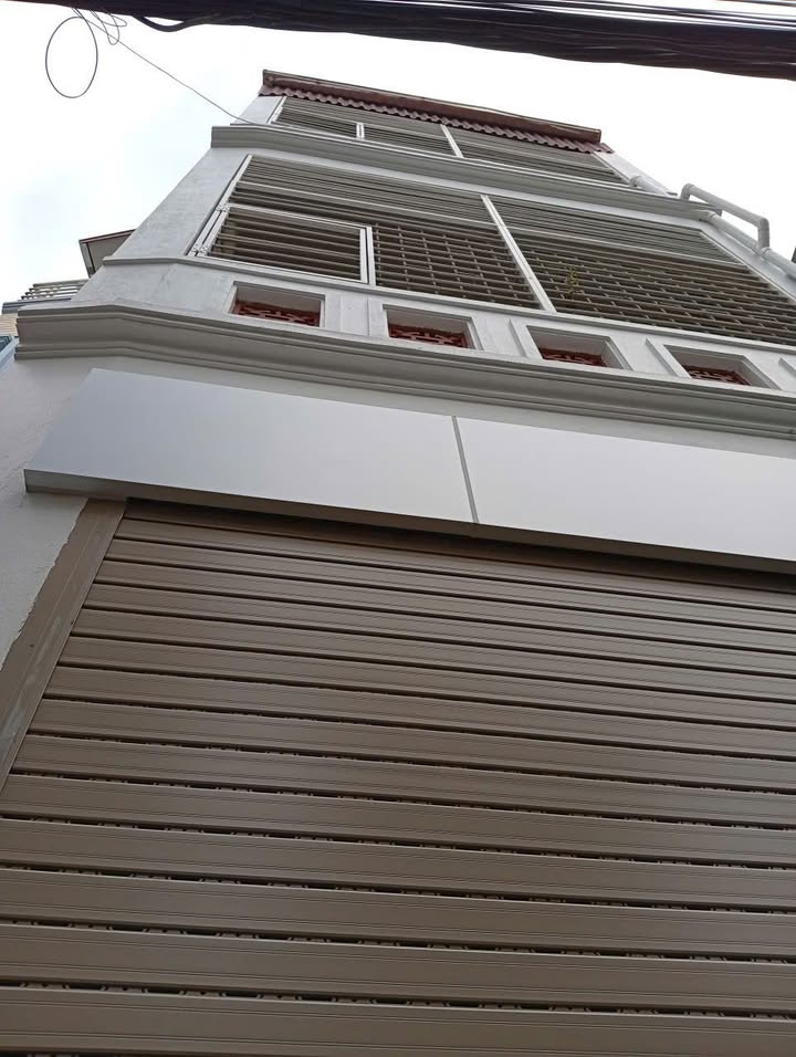 Nhà 4 tầng Đông Mỹ, Thanh Trì 40m² giá 4 tỷ - Thiết kế hiện đại, tiện ích đầy đủ!