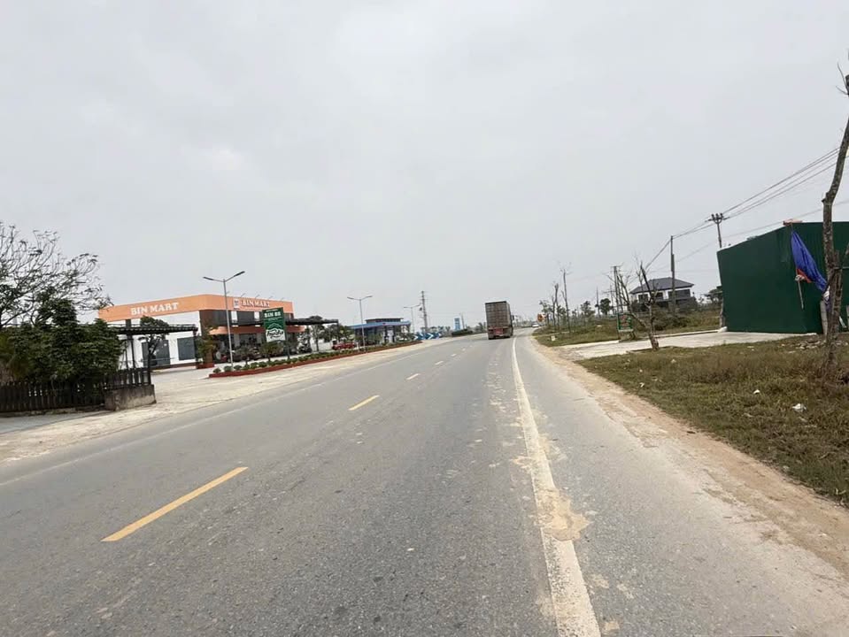 Đất mặt đường 15B, xã Việt Tiến, Thạch Hà, 160m² - Tiềm năng đầu tư lớn!