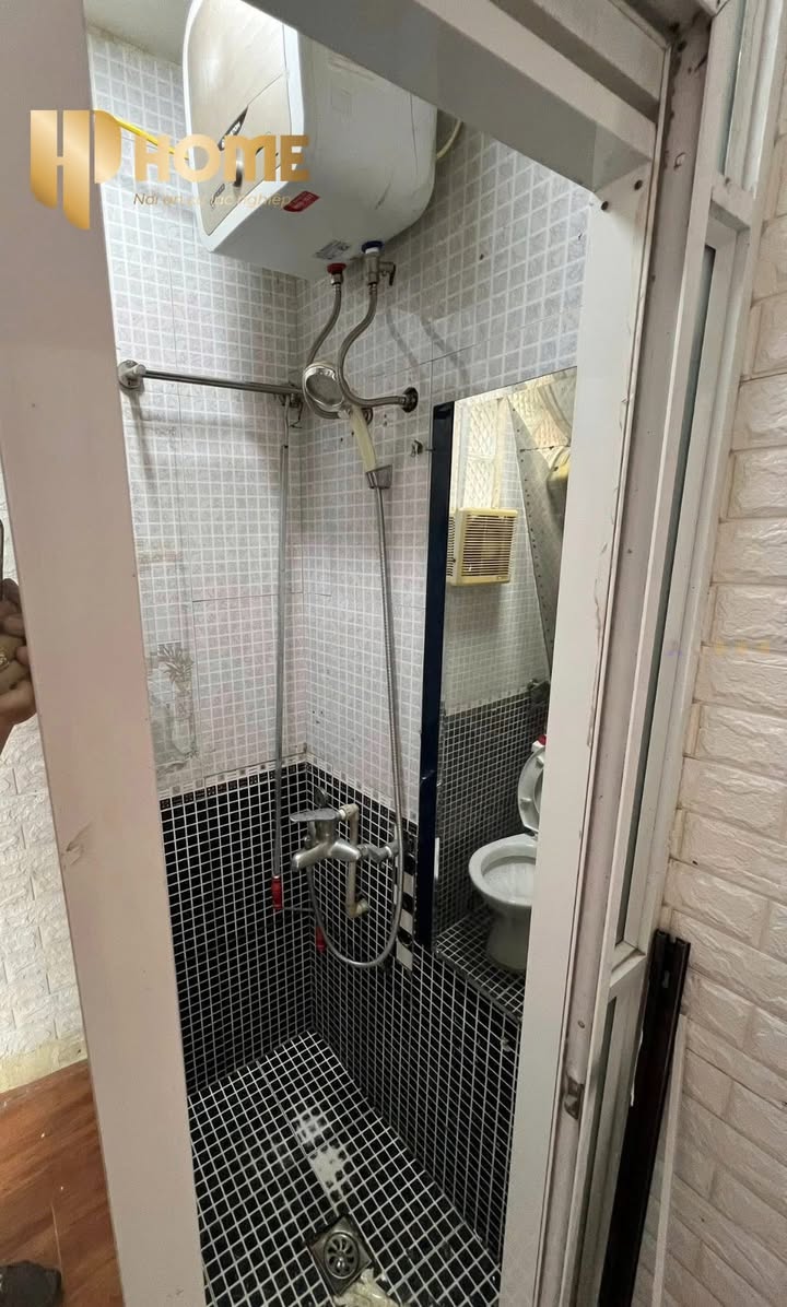 Cho thuê nhà mặt ngõ Cát Bi 12m² giá 3.2 triệu - Ô tô đỗ cửa thuận tiện!