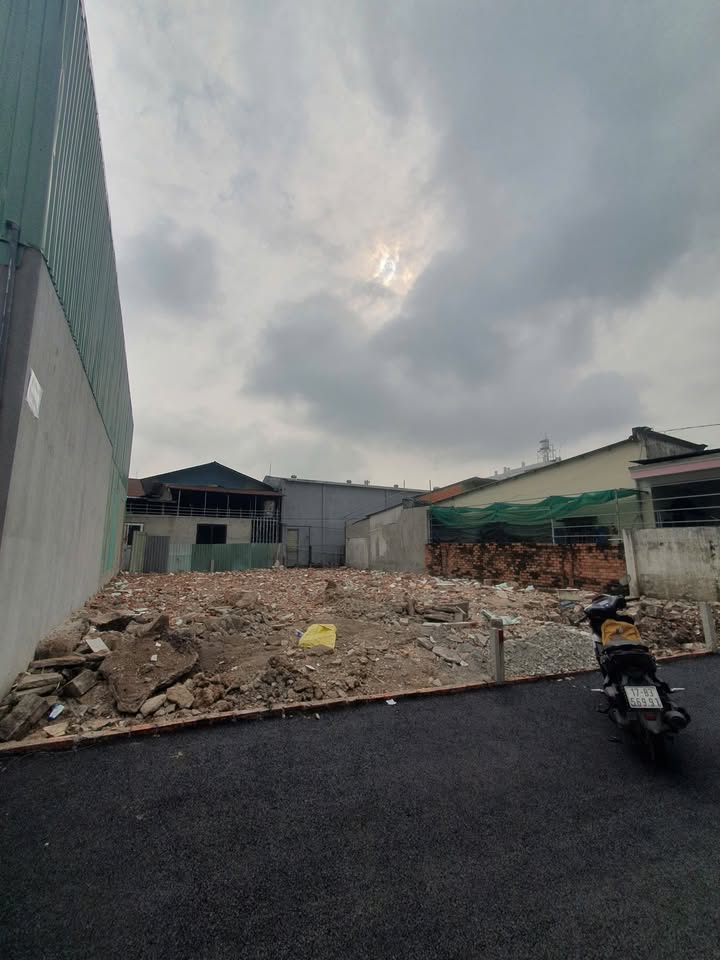 Đất hẻm ô tô Quốc Lộ 13, Thủ Đức 64.82m² giá 6.25 tỷ - Cơ hội đầu tư hấp dẫn!