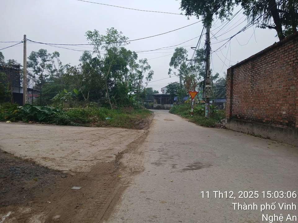 Đất lớn xây biệt thự tại Vinh Phú 375m² giá 18.75 tỷ - Pháp lý rõ ràng!
