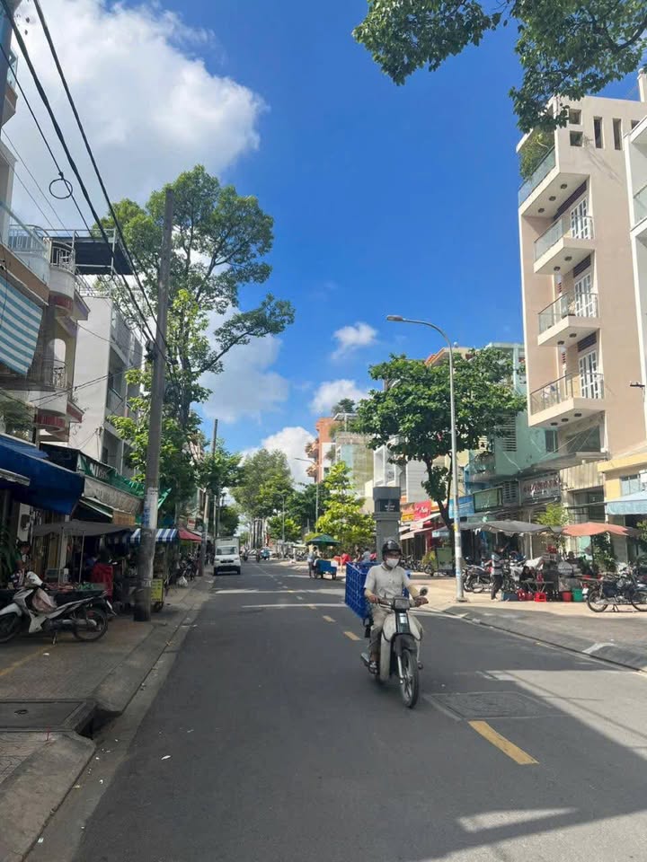 Nhà mặt tiền kinh doanh đường Bình Tây, Q6 - Diện tích 90m² giá 18 tỷ - Đầu tư sinh lời ngay!
