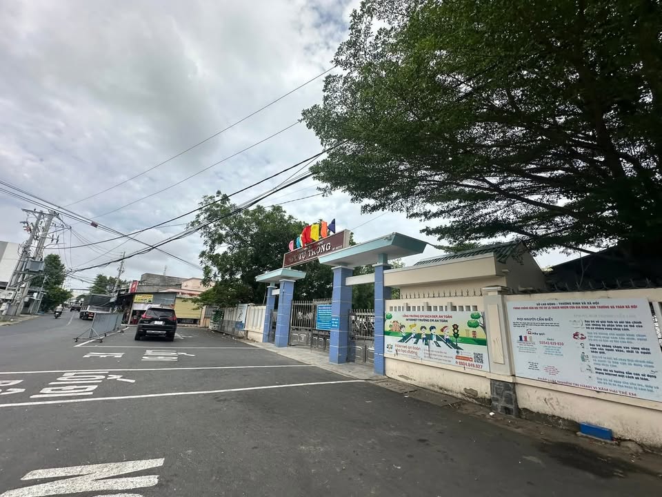 Đất thổ cư Long Hải 95m² giá 1.55 tỷ - Gần trường Lý Tự Trọng!