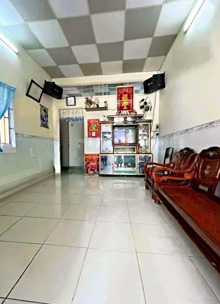 Nhà hẻm ô tô Trần Hưng Đạo, Sóc Trăng 124m² giá 800 triệu - Sẵn sàng vào ở ngay!