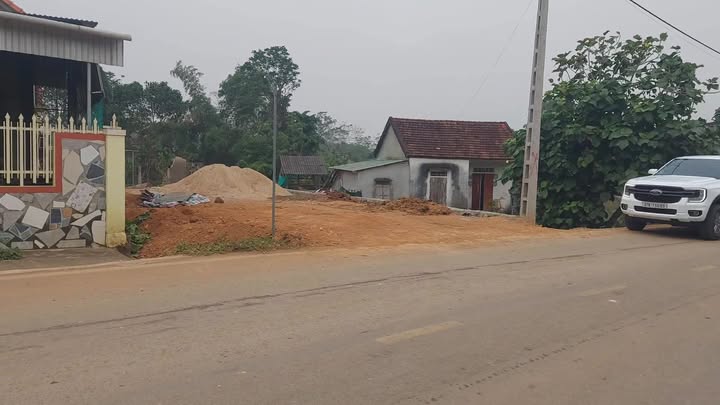 Đất bám đường Quốc lộ tại thị trấn Nghĩa Đàn 460m² giá chỉ 1.9 tỷ - Cơ hội đầu tư tuyệt vời!