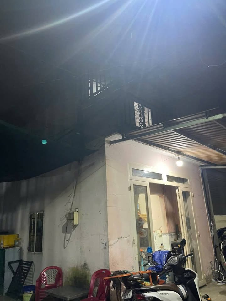 Nhà góc 2 mặt tiền tại Vĩnh Lộc B 48m² giá 1.55 tỷ - Sổ hồng chính chủ!