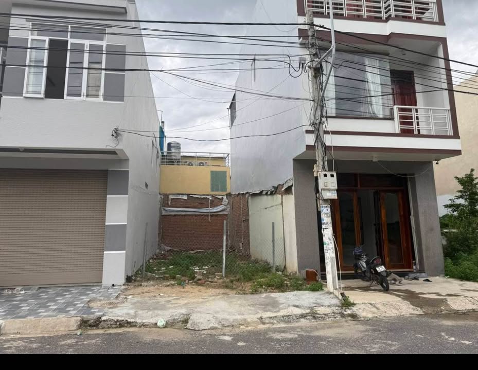 Đất nền đường Triệu Quang Phục, Bắc Nha Trang 63,3m² giá 4,1 tỷ - Vị trí đắc địa gần biển!